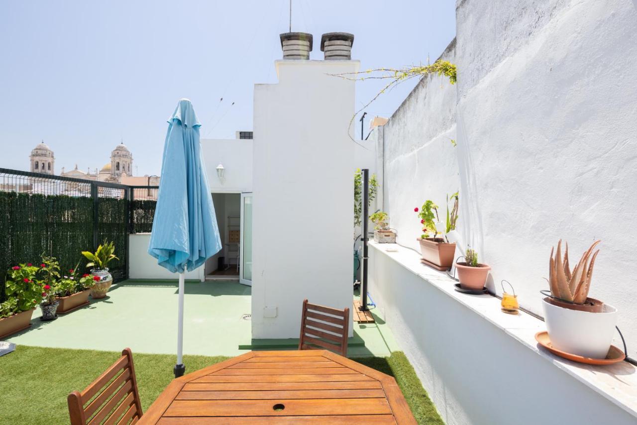 La Terraza De Gades Little Apartments Кадис Екстериор снимка